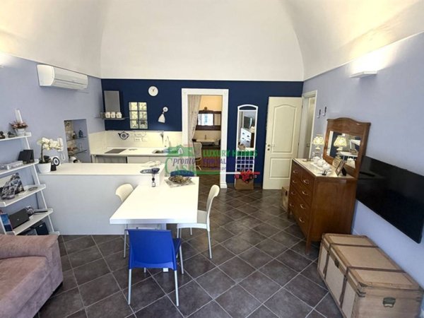 casa indipendente in vendita a Ragusa in zona Ibla