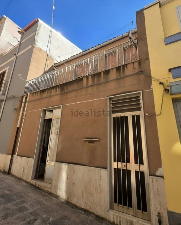 casa indipendente in vendita a Ragusa in zona Ragusa Centro