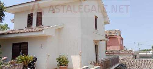 casa indipendente in vendita a Ragusa