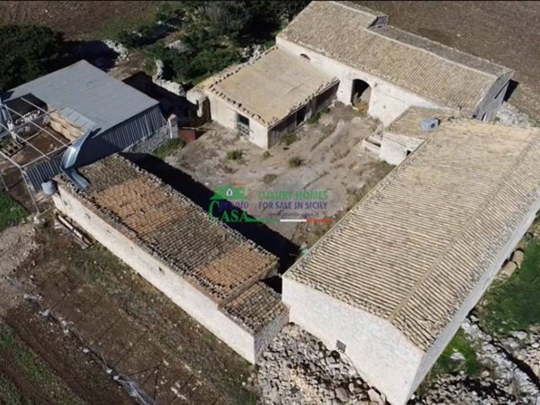 casale in vendita a Ragusa