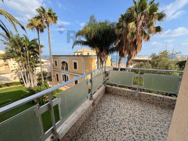 appartamento in vendita a Ragusa in zona Marina
