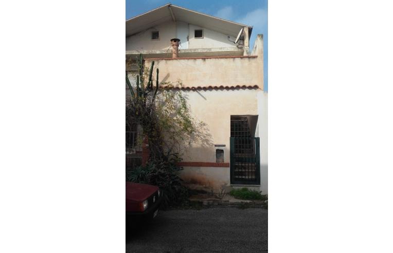 casa indipendente in vendita a Santa Croce Camerina in zona Casuzze/Kaukana