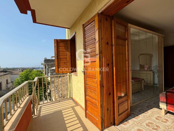 casa indipendente in vendita a Santa Croce Camerina