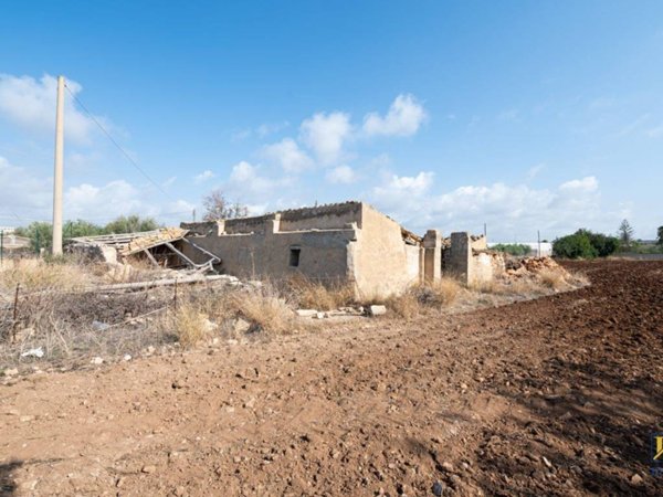 casa indipendente in vendita a Santa Croce Camerina in zona Punta Secca