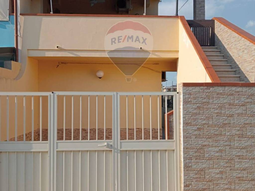 casa indipendente in vendita a Santa Croce Camerina in zona Punta Braccetto