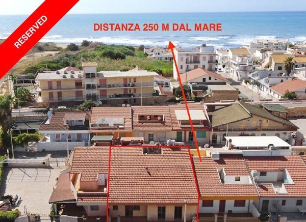 appartamento in vendita a Santa Croce Camerina in zona Punta Secca