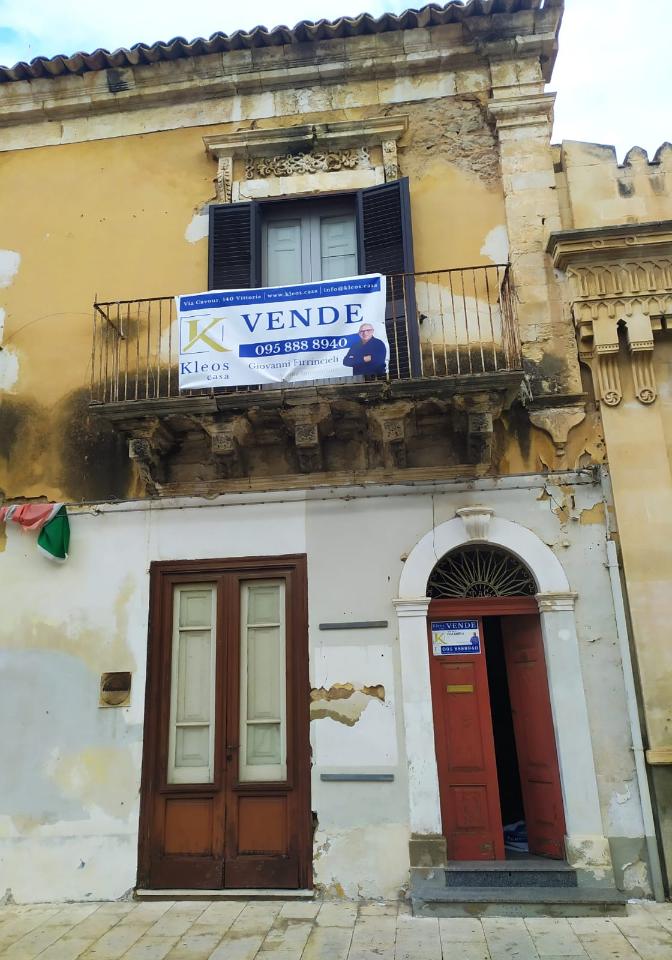 casa indipendente in vendita a Santa Croce Camerina