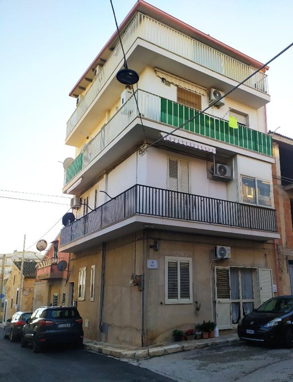 casa indipendente in vendita a Santa Croce Camerina