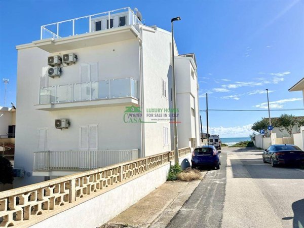 appartamento in vendita a Santa Croce Camerina in zona Casuzze/Kaukana