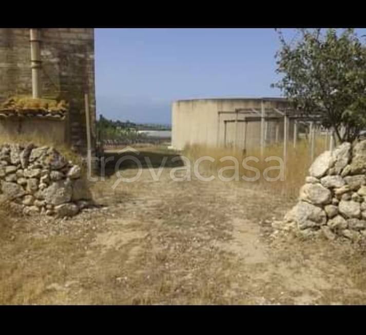 casa indipendente in vendita a Santa Croce Camerina