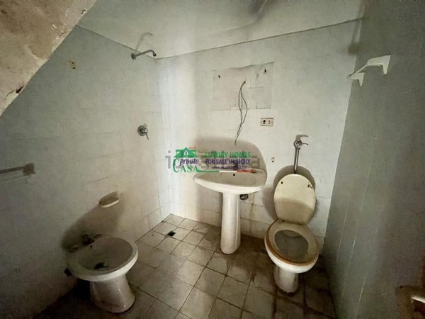 casa indipendente in vendita a Santa Croce Camerina