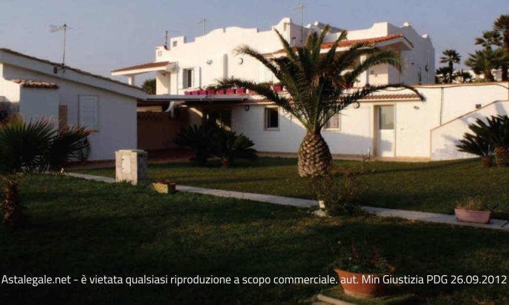 appartamento in vendita a Santa Croce Camerina in zona Punta Braccetto