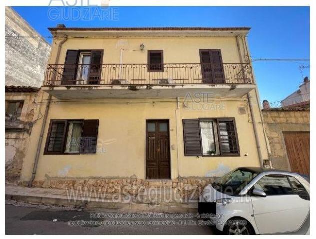 casa indipendente in vendita a Santa Croce Camerina