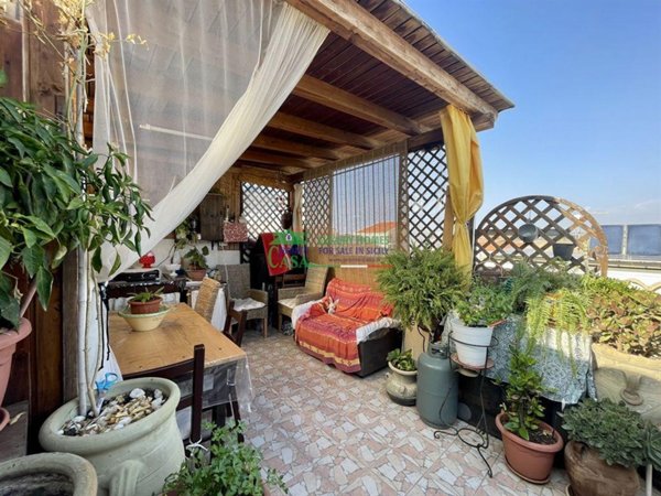 appartamento in vendita a Santa Croce Camerina in zona Punta Secca