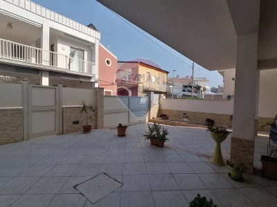 appartamento in vendita a Santa Croce Camerina in zona Casuzze/Kaukana