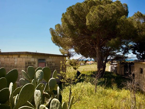 casa indipendente in vendita a Santa Croce Camerina in zona Pellegrino