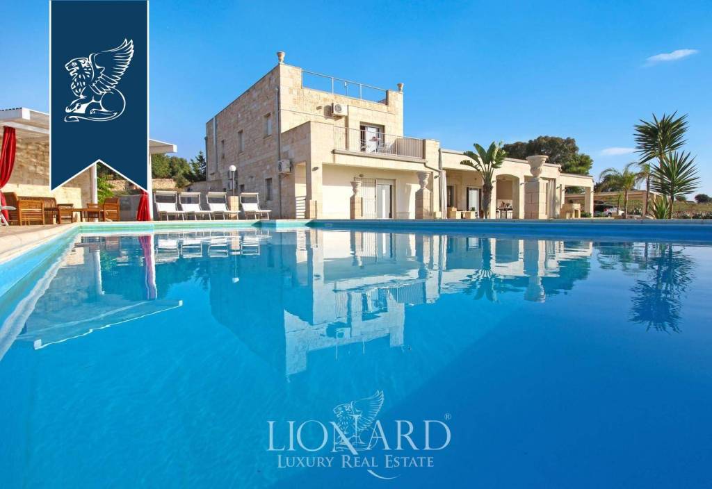 casa indipendente in vendita a Santa Croce Camerina