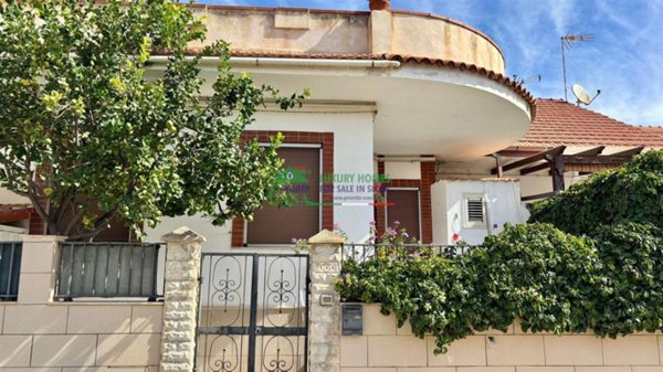 appartamento in vendita a Santa Croce Camerina in zona Casuzze/Kaukana