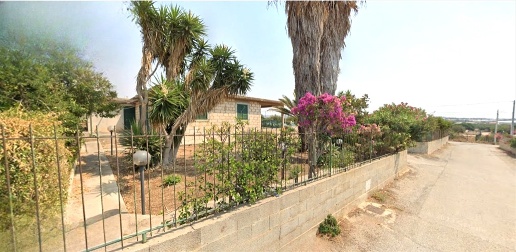 casa indipendente in vendita a Santa Croce Camerina in zona Casazze