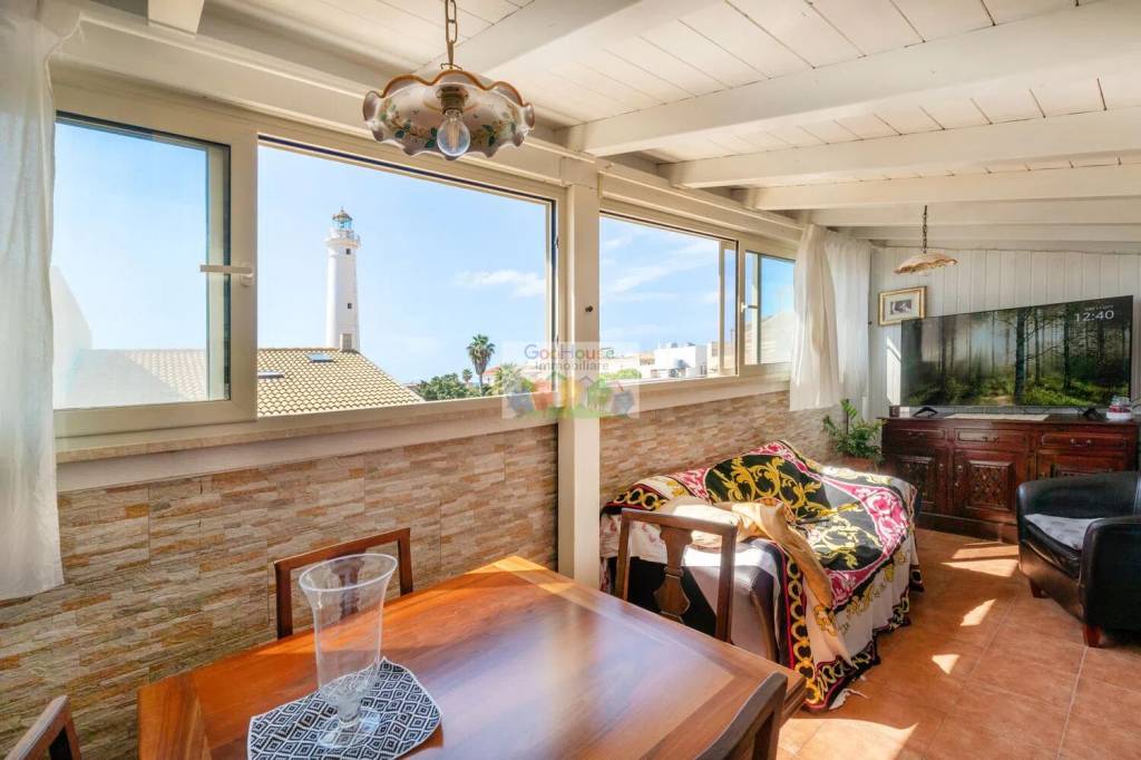 appartamento in vendita a Santa Croce Camerina in zona Punta Secca