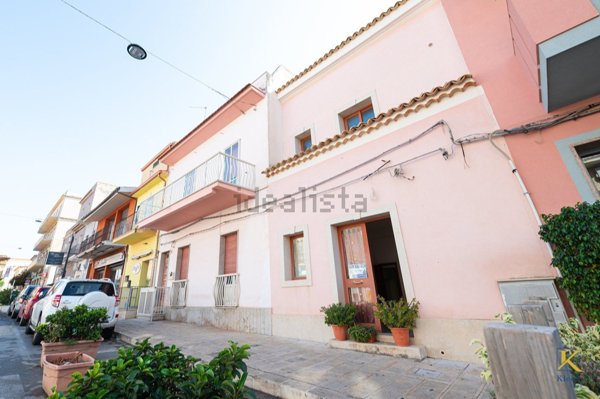 casa indipendente in vendita a Santa Croce Camerina