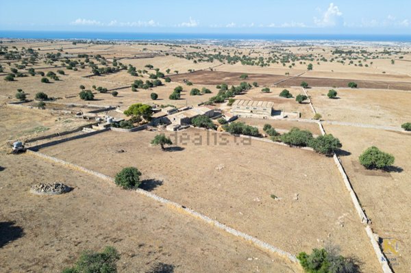casa indipendente in vendita a Santa Croce Camerina