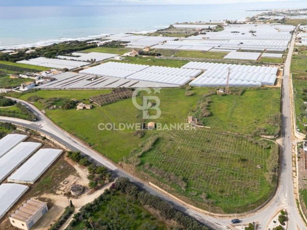terreno agricolo in vendita a Santa Croce Camerina in zona Punta Secca