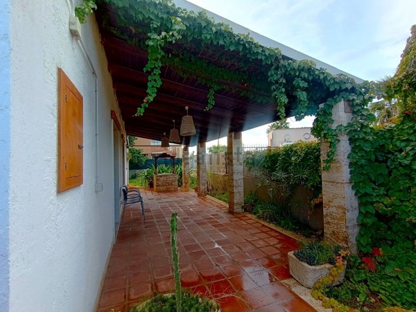 appartamento in vendita a Santa Croce Camerina in zona Casuzze/Kaukana