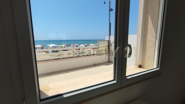 casa indipendente in vendita a Santa Croce Camerina in zona Punta Braccetto