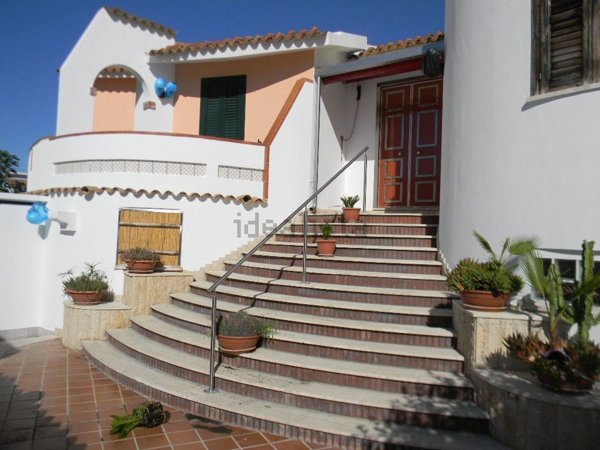 casa indipendente in vendita a Santa Croce Camerina in zona Casuzze/Kaukana