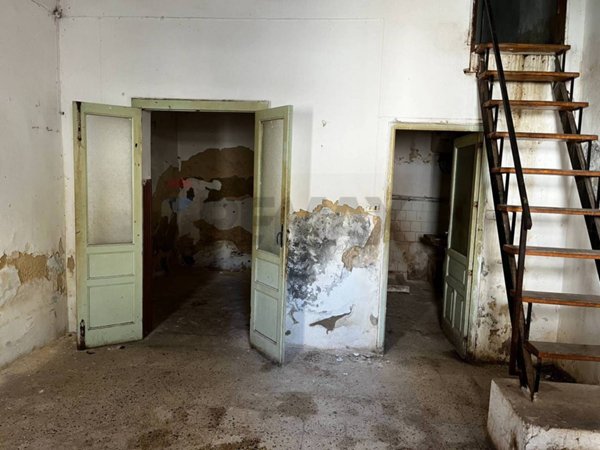 casa indipendente in vendita a Santa Croce Camerina