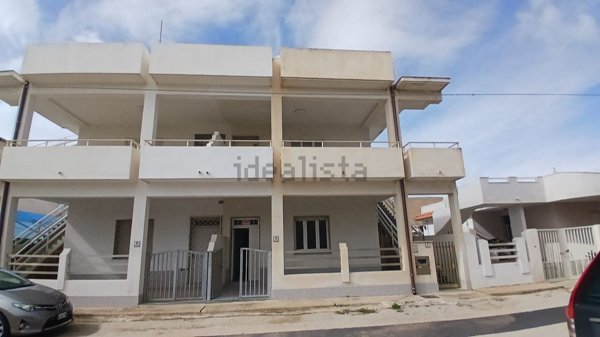 appartamento in vendita a Santa Croce Camerina in zona Punta Braccetto