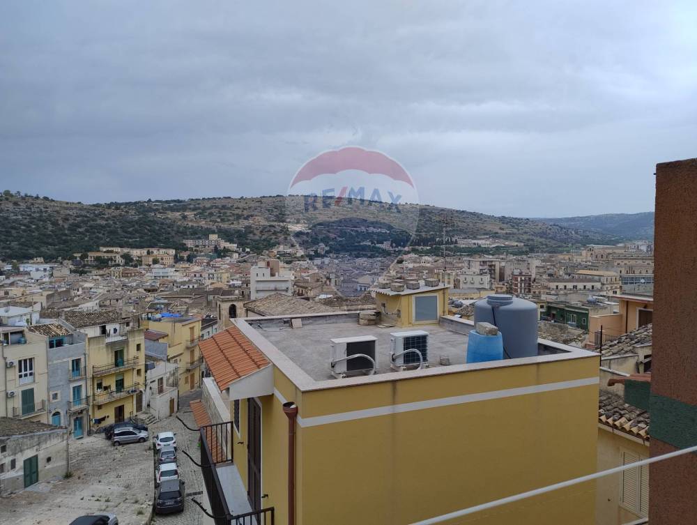 casa indipendente in vendita a Santa Croce Camerina