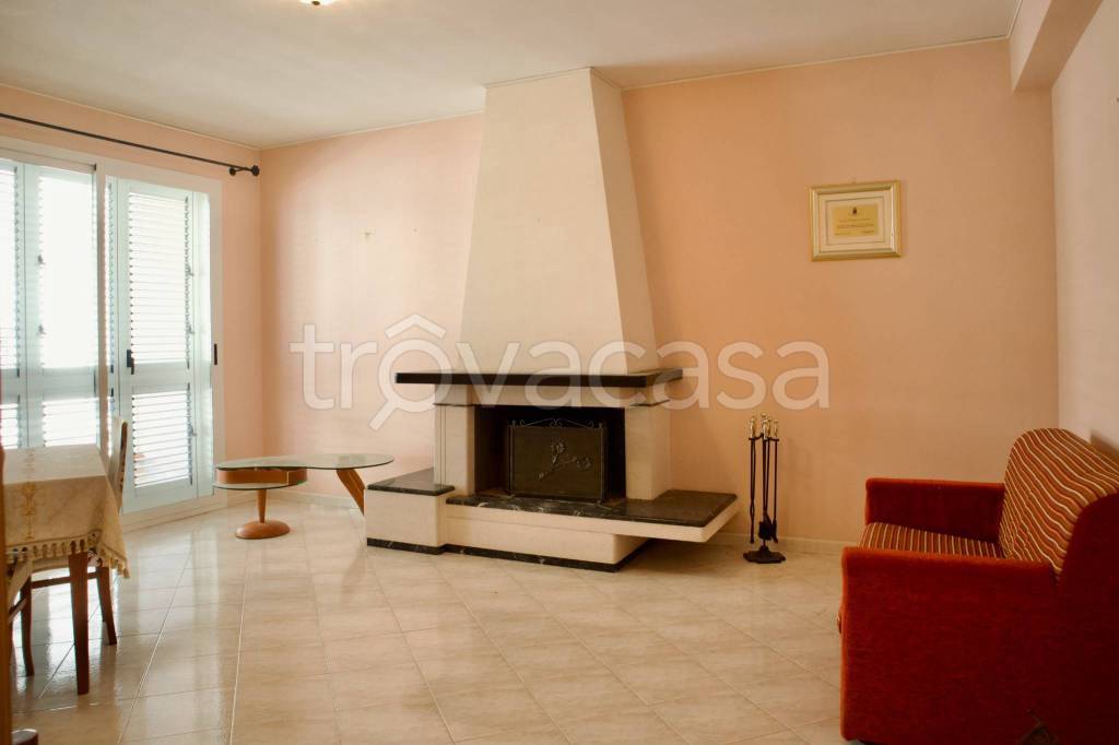 appartamento in vendita a Santa Croce Camerina in zona Punta Secca