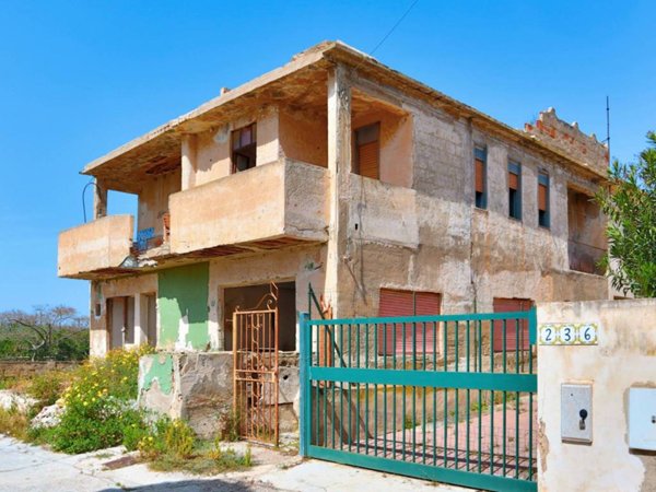 casa indipendente in vendita a Santa Croce Camerina in zona Casuzze/Kaukana