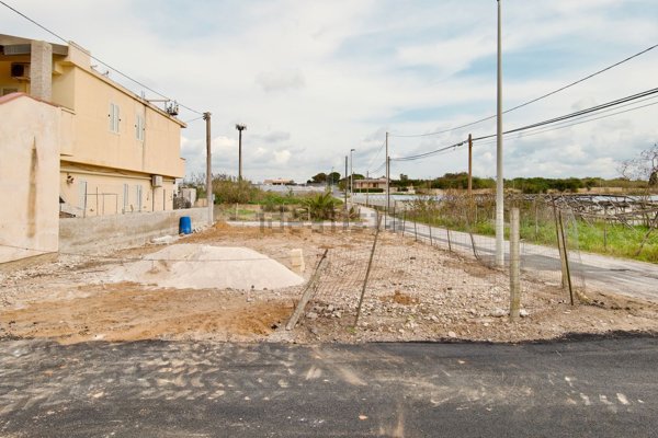 terreno agricolo in vendita a Santa Croce Camerina in zona Punta Braccetto