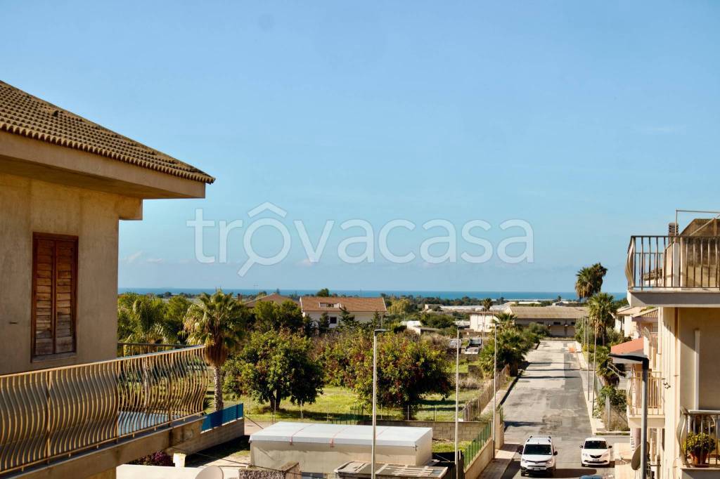 appartamento in vendita a Santa Croce Camerina in zona Punta Secca