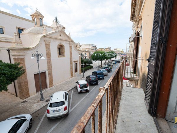 casa indipendente in vendita a Santa Croce Camerina