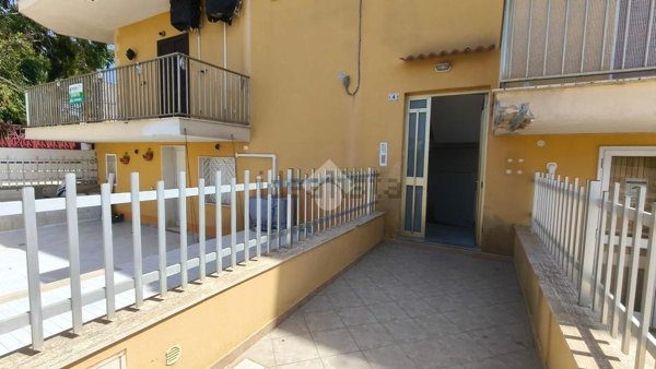 appartamento in vendita a Santa Croce Camerina in zona Punta Secca