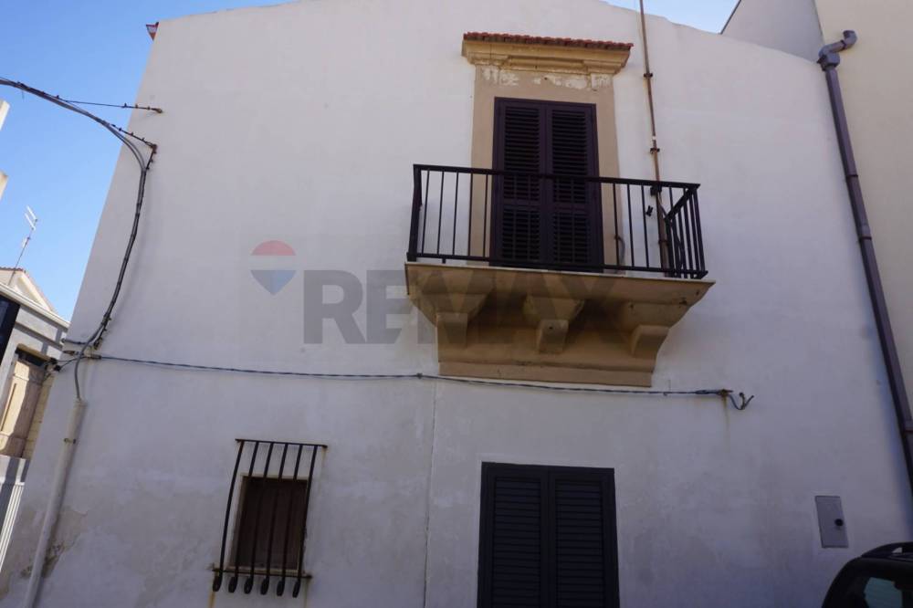 casa indipendente in vendita a Santa Croce Camerina in zona Punta Secca