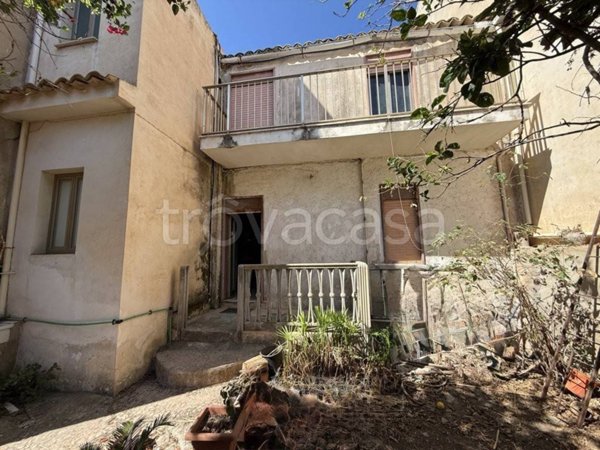 casa indipendente in vendita a Santa Croce Camerina in zona Punta Secca