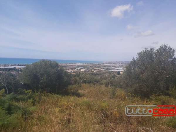terreno agricolo in vendita a Scicli in zona Cava d'Aliga