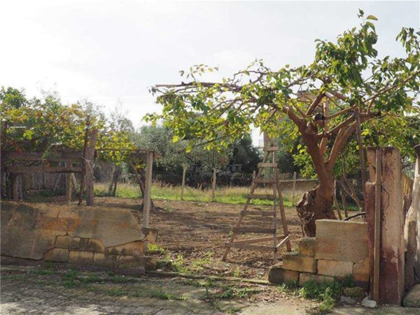 casa indipendente in vendita a Scicli