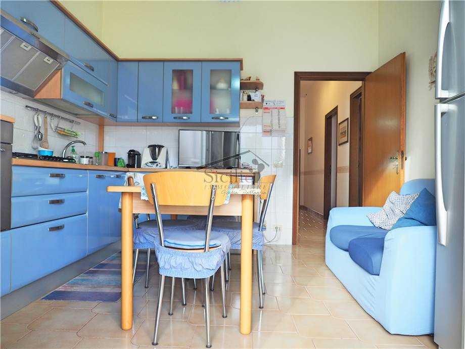 appartamento in vendita a Scicli in zona Cava d'Aliga