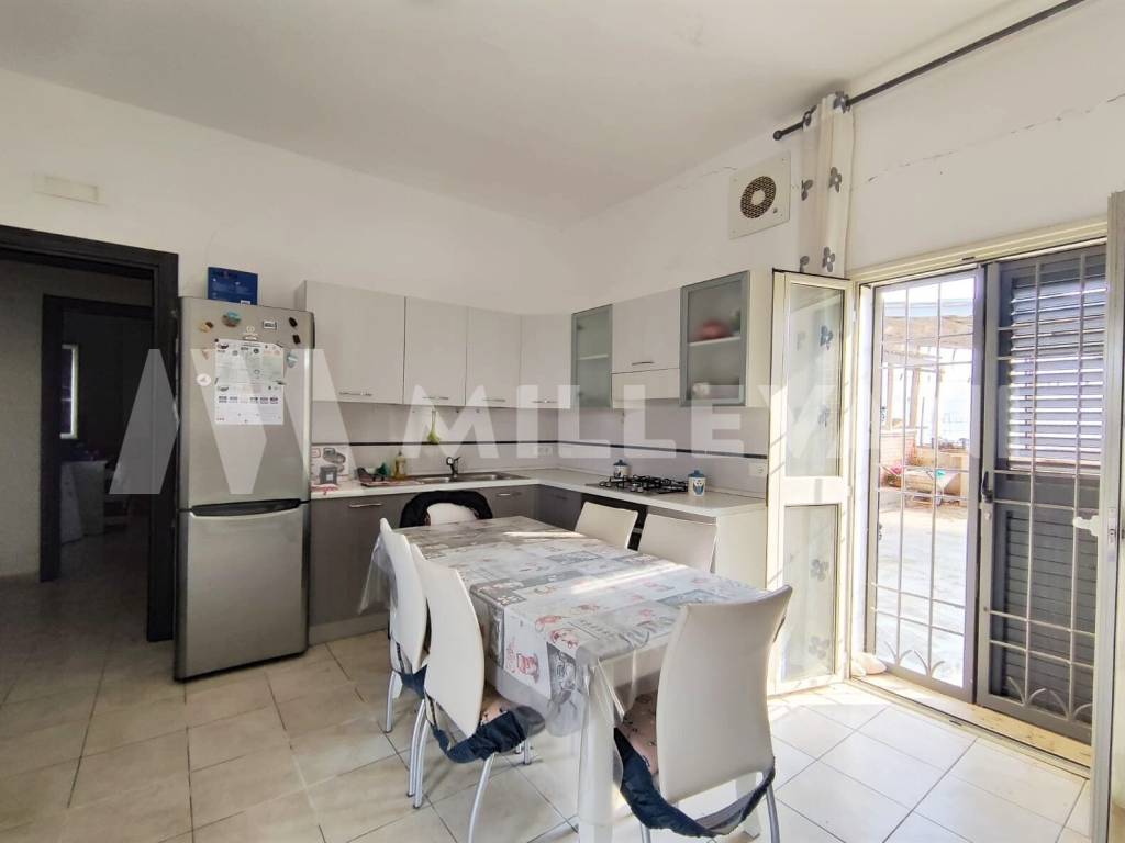 casa indipendente in vendita a Scicli