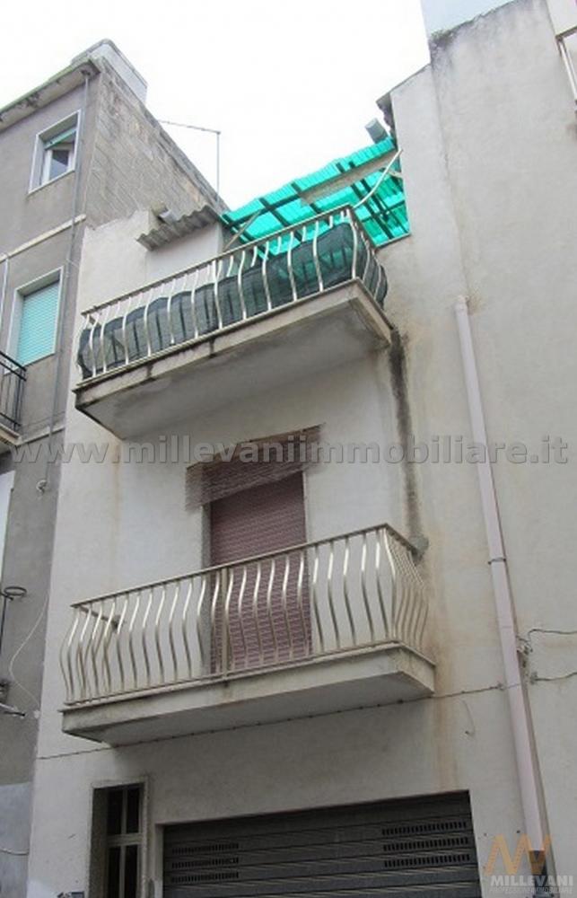casa indipendente in vendita a Scicli