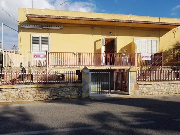casa indipendente in vendita a Scicli in zona Cava d'Aliga