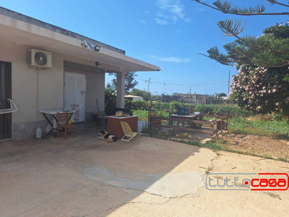 casa indipendente in vendita a Scicli in zona Cava d'Aliga