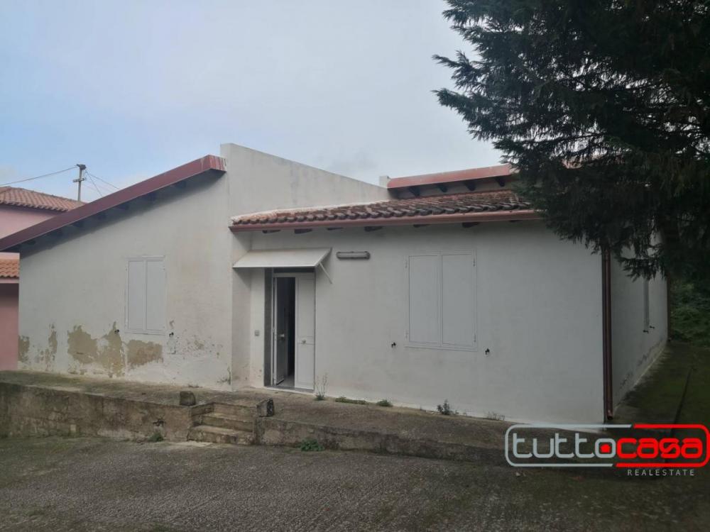 casa indipendente in vendita a Scicli