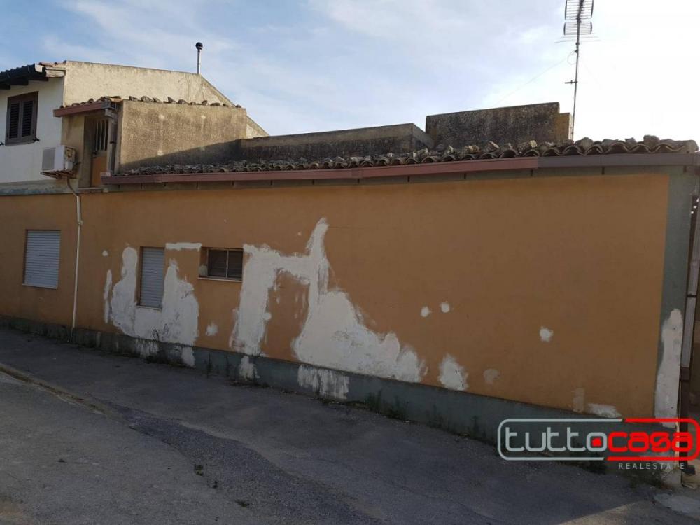 casa indipendente in vendita a Scicli in zona Cava d'Aliga